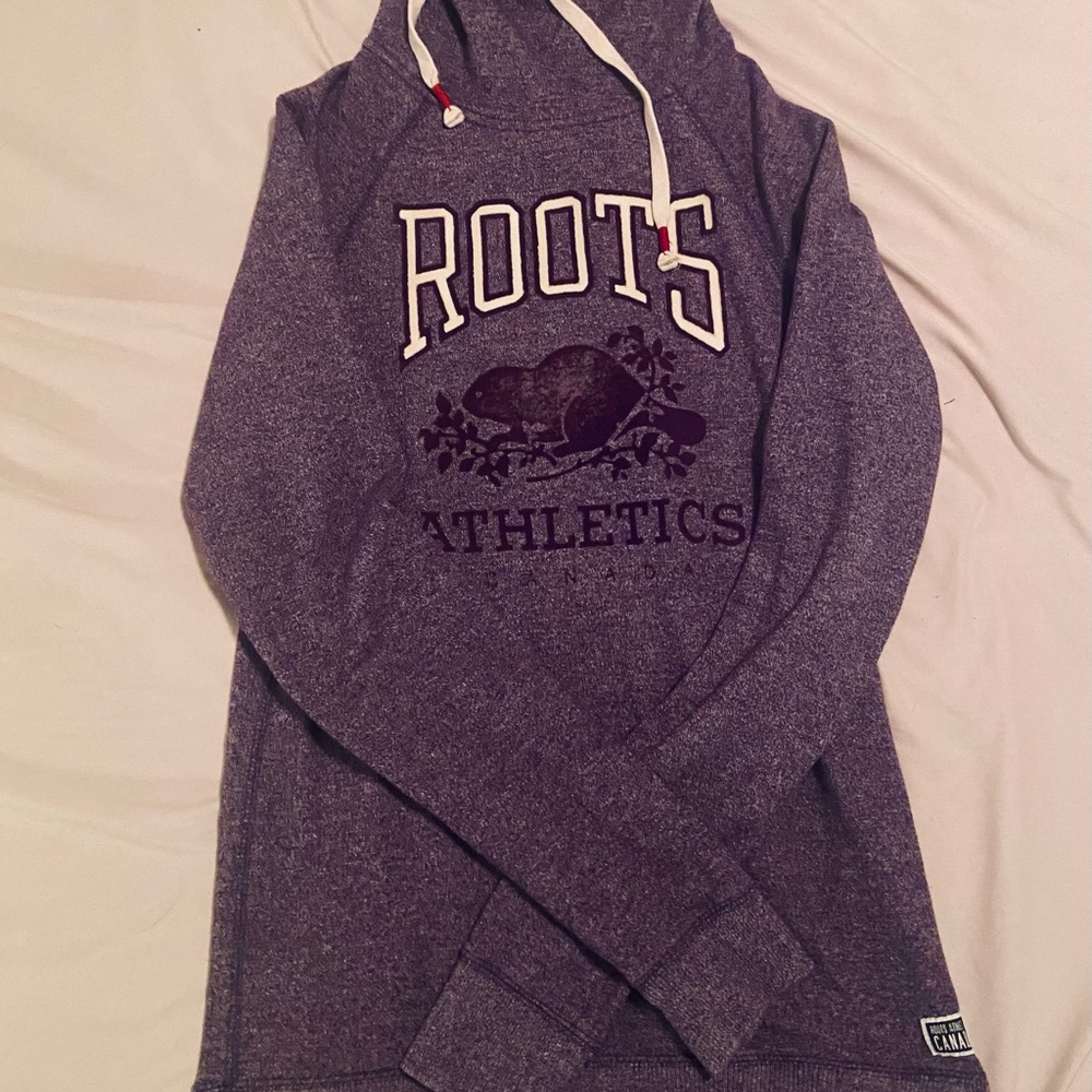 Classic Roots Hoodie Size Small Purple